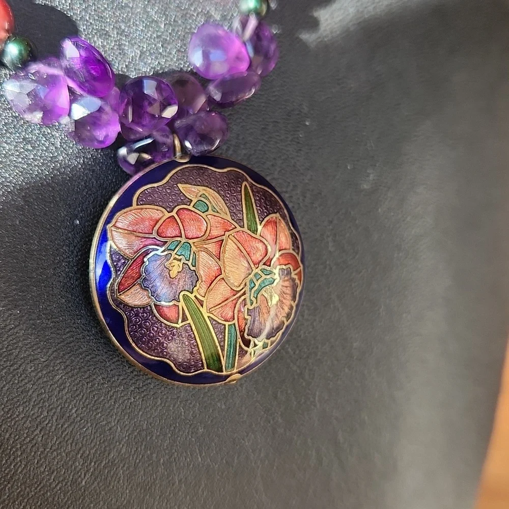 Cloisonne Puff Pendant Necklace - Picture 2 of 4